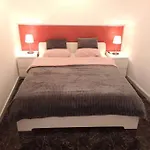 아파트 La Casa Roja 2